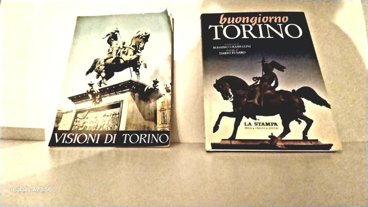 La Corte Della Rocca Torino Esterno foto